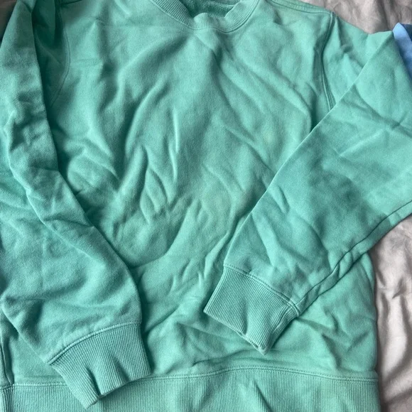 Champion & Ralph Lauren Sweatshirts - Picture 5 of 6